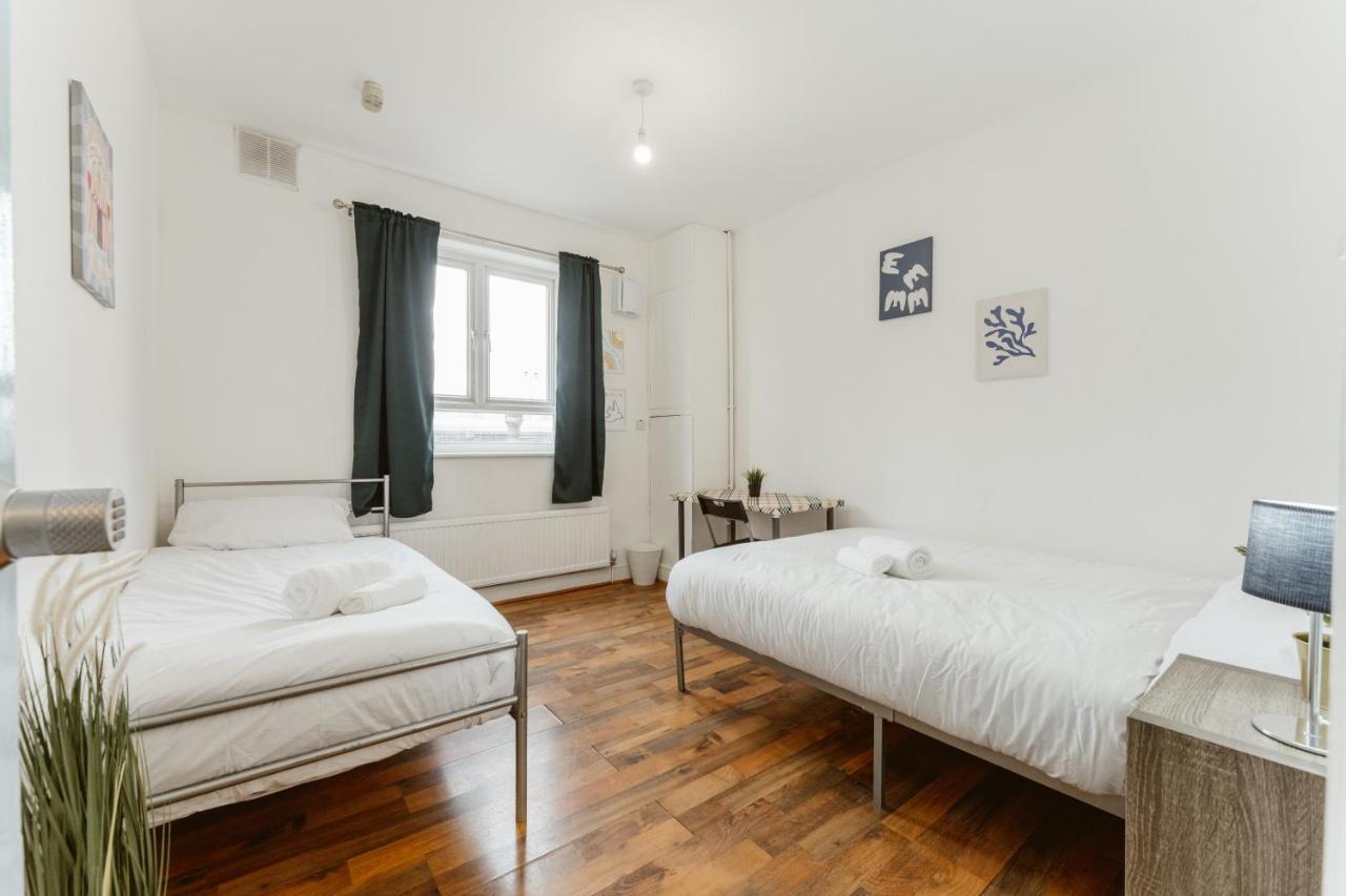 Upton Park Bedrooms 25 Min To Central London Eksteriør bilde